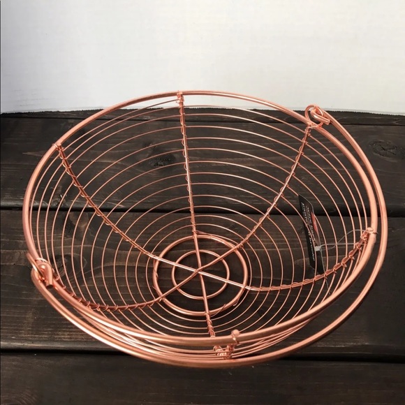 New Wire Basket Cooper Finish Fruit Storage Braided 8.8  Inches Diameter Round - Picture 4 of 4